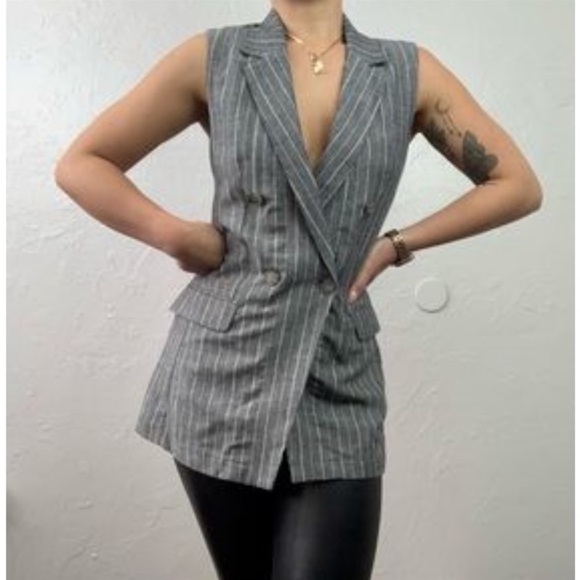 33. Calvin Klein Vest in Khaki Stripes, Size 16 - Picture 8 of 15